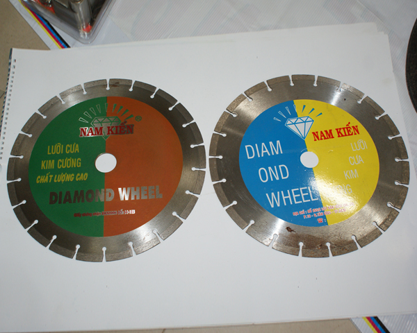 Lưỡi cắt betong nam kiến 1 1T